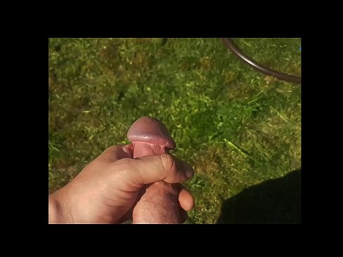❤️ Hottie se deja follar el coño rosa y se corre con un chorro en un jardín de verano ️ Porno en es.xxxomg.ru ❌️