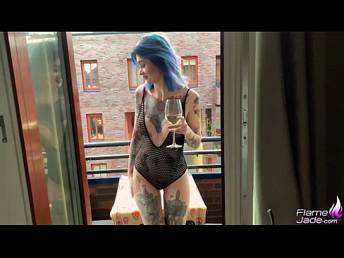 ❤️ Tremenda chica chupando con ganas y follando apasionadamente bajo el cielo abierto ️ Porno en es.xxxomg.ru ❌️